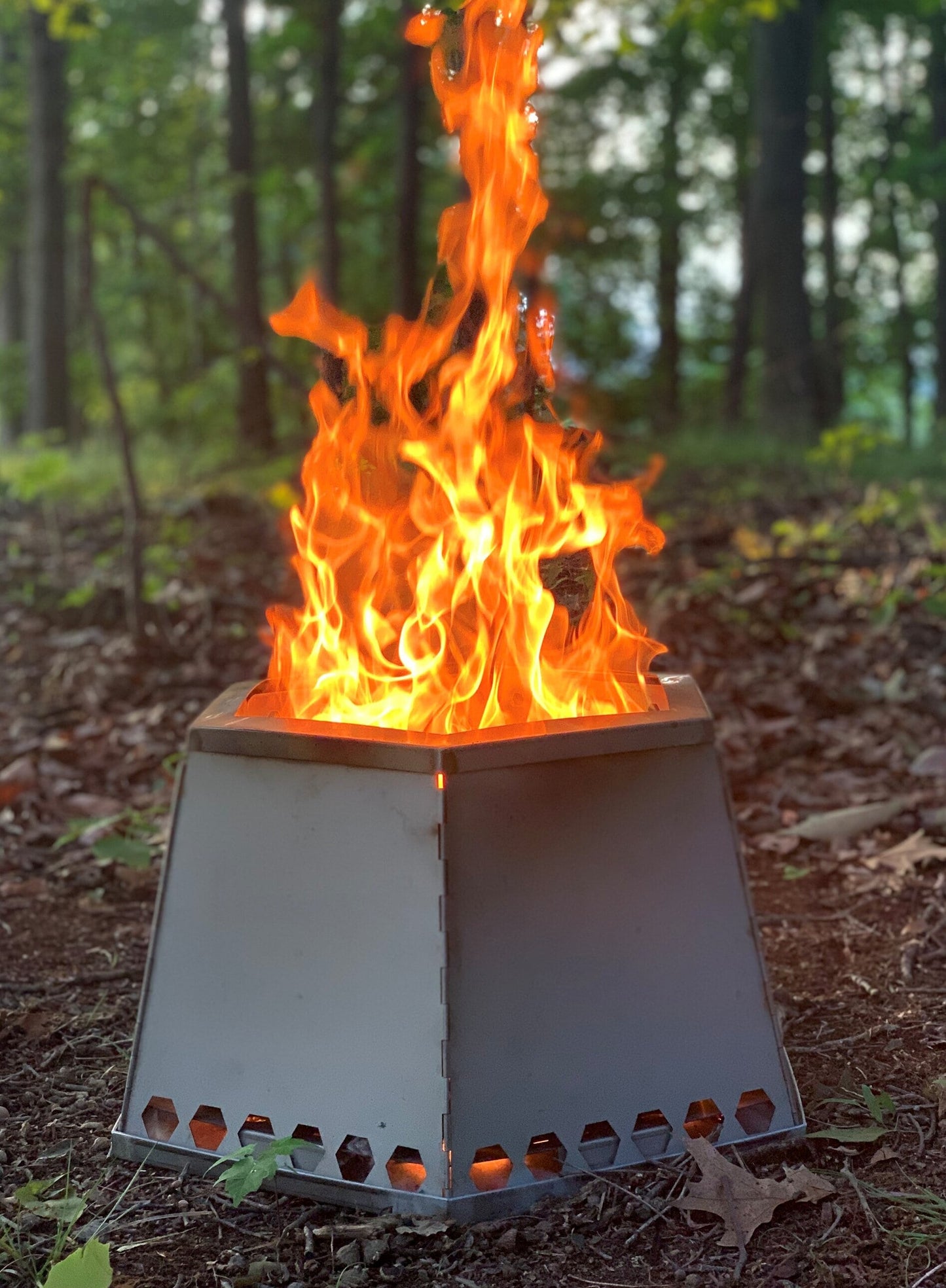 MEGAHEX Smokeless Fire Pit with Active Fire