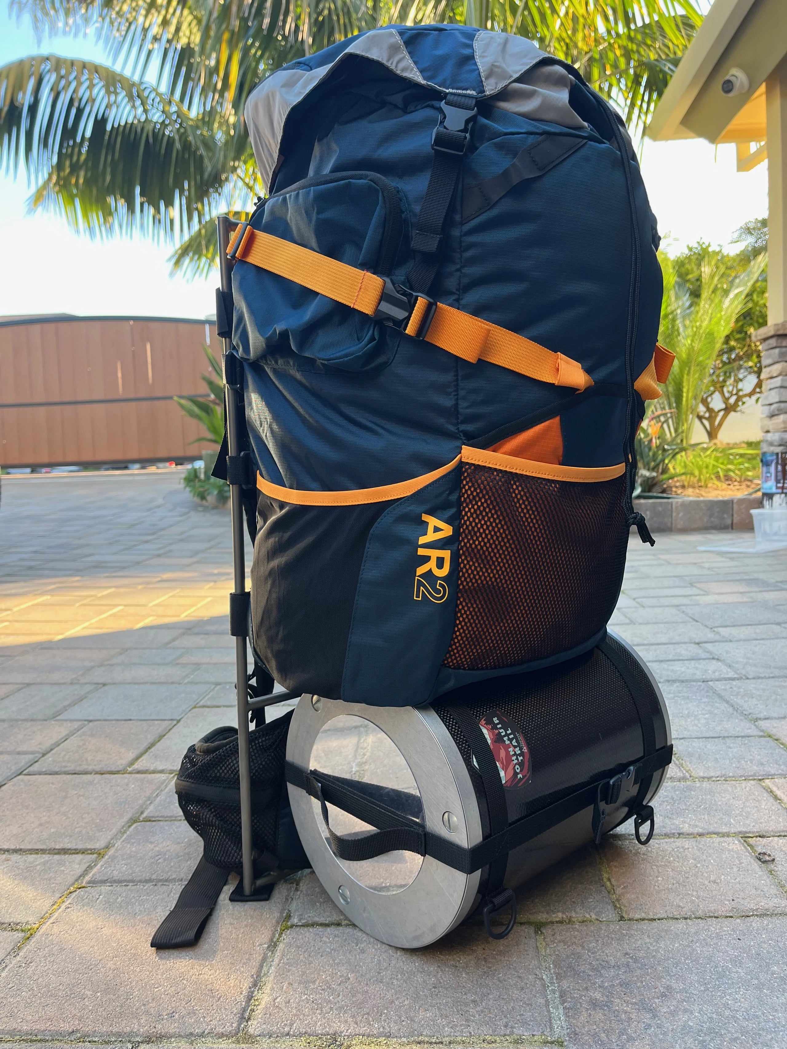 AR2 pack with Bearikade Blazer