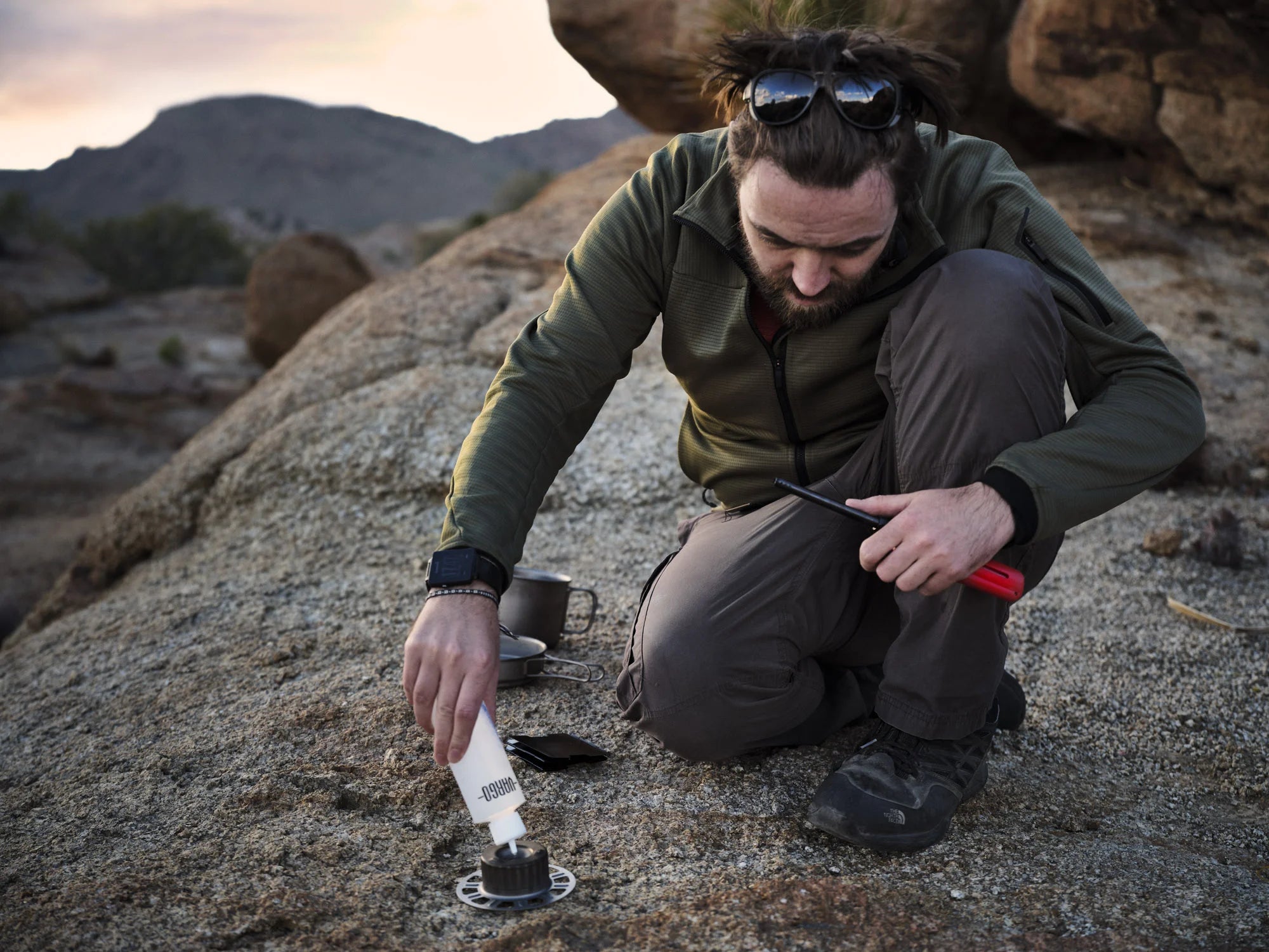 fueling up the decagon stove