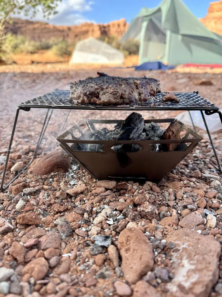 burger on the grill!